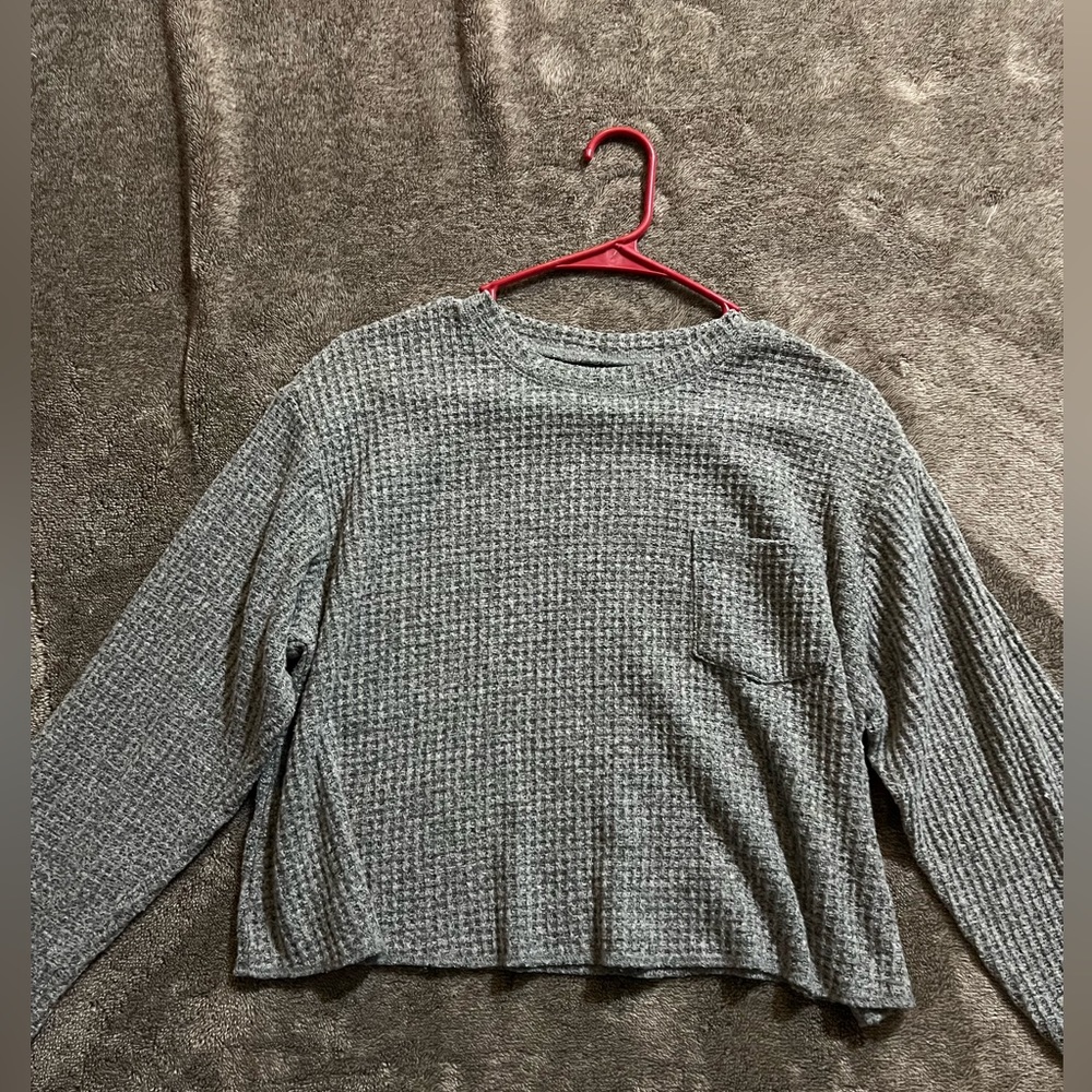 Grey cropped sweater